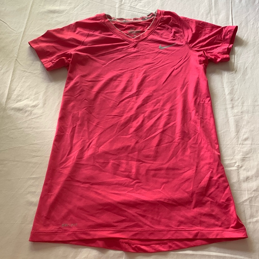 Nike pink short sleeve shirt